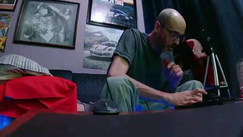 hot_krispy_kreme online show from 04-29-26, 04:16