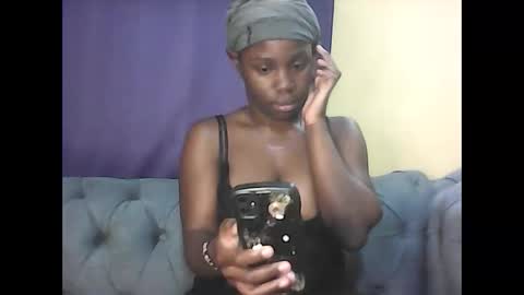 hot_latifah online show from 05-20-26, 07:36