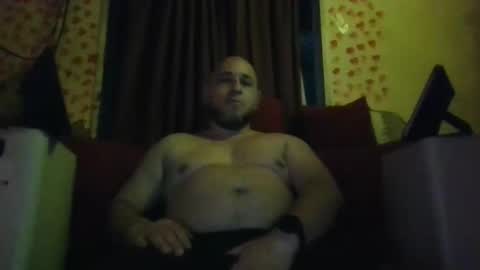 Snapshot of hot_latin_suggar_daddy chatting on 12-29-24, 03:44 Gus online show from 12-29-24, 03:44