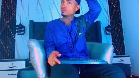 SEXY COUPLE  online show from 02-17-26, 12:34