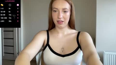 Lina online show from 10-09-25, 10:24