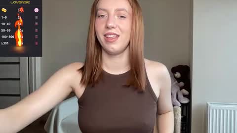 Snapshot of hot_lliinns chatting on 11-11-25, 08:25 Lina online show from 11-11-25, 08:25