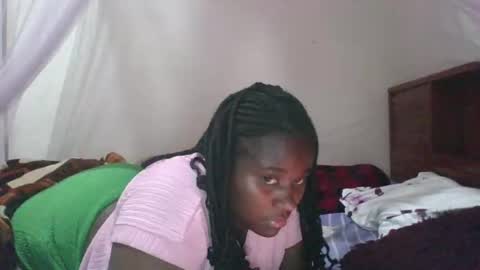 hot_mishy online show from 02-02-25, 06:53