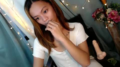 SWEET AGATHA online show from 01-17-25, 05:53