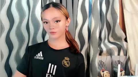 SWEET AGATHA online show from 01-24-25, 07:19