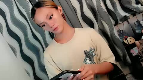 SWEET AGATHA online show from 01-30-25, 09:36