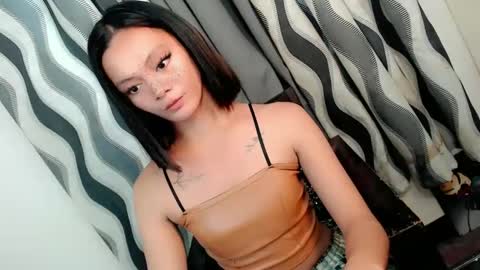 SWEET AGATHA online show from 02-23-25, 06:39