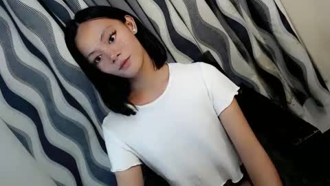 SWEET AGATHA online show from 03-04-25, 10:57