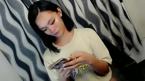 SWEET AGATHA online show from 03-04-25, 03:15