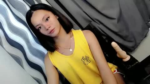 SWEET AGATHA online show from 03-12-25, 05:02