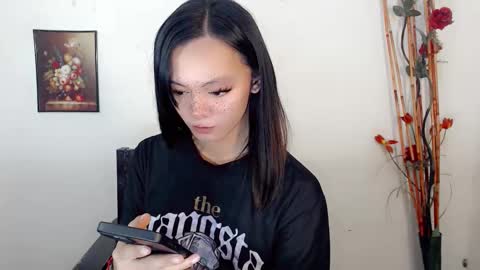 SWEET AGATHA online show from 09-13-25, 07:41