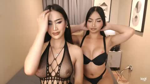 Snapshot of hot_nikki69 chatting on 05-29-26, 07:01 hot_nikki69 online show from 05-29-26, 07:01