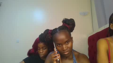 Snapshot of hot_petite12 chatting on 07-08-26, 04:55 Petite online show from 07-08-26, 04:55