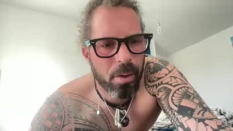 Snapshot of hot_sex83 chatting on 02-17-25, 08:19 letmedoo2 online show from 02-17-25, 08:19