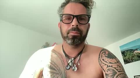 letmedoo2 online show from 11-28-25, 09:56