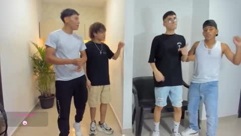 Snapshot of hot_sexmature chatting on 10-11-25, 11:14 Vanesa Oliver and Andrew online show from 10-11-25, 11:14