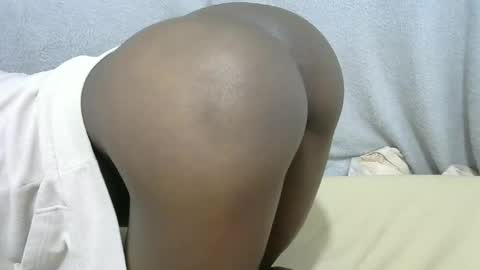esiiii online show from 06-10-26, 11:46
