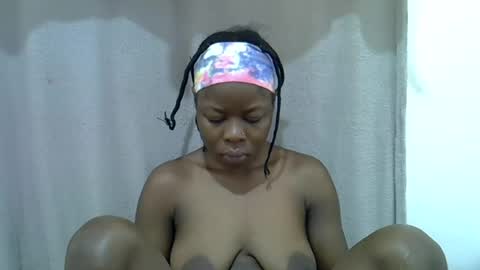 esiiii online show from 07-08-26, 11:37
