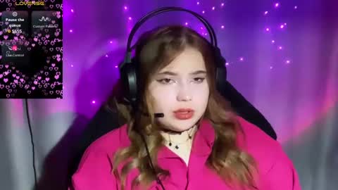 hot_sun_333 online show from 02-23-25, 09:05