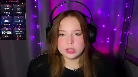 hot_sun_333 online show from 03-08-25, 04:39