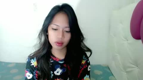 Khoie online show from 09-18-25, 12:18