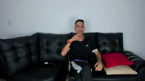 hot_temptation21 online show from 05-08-26, 01:55