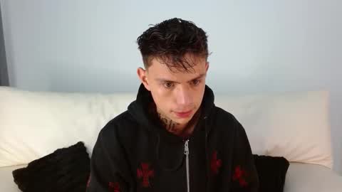 Snapshot of hot_teo_ chatting on 01-06-26, 11:03 Mateo online show from 01-06-26, 11:03