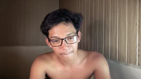 Snapshot of hotasian_jerome chatting on 05-10-26, 10:20 hotasian_jerome online show from 05-10-26, 10:20