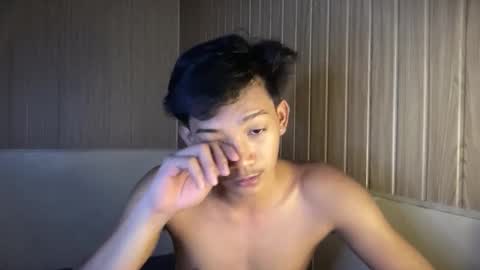 Snapshot of hotasian_jerome chatting on 05-11-26, 03:51 hotasian_jerome online show from 05-11-26, 03:51