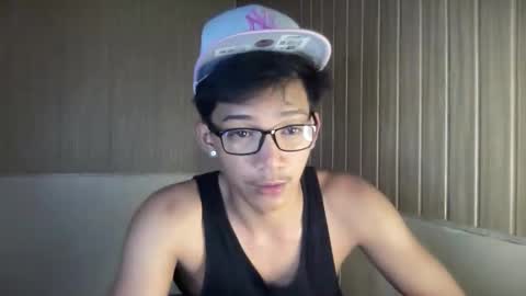 Snapshot of hotasian_jerome chatting on 05-12-26, 08:55 hotasian_jerome online show from 05-12-26, 08:55