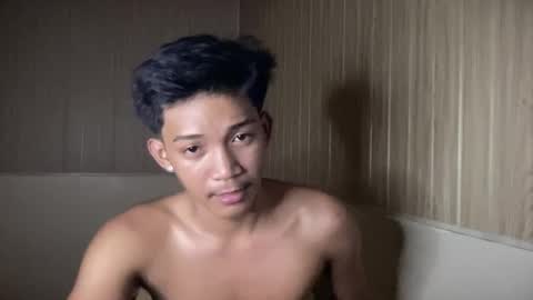 Snapshot of hotasian_jerome chatting on 05-17-26, 12:23 hotasian_jerome online show from 05-17-26, 12:23