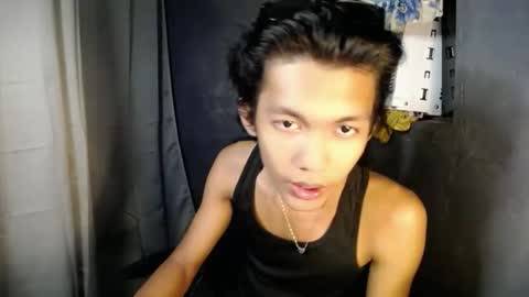 Snapshot of hotasianboy_jhon chatting on 10-25-25, 11:29 hotasianboy_jhon online show from 10-25-25, 11:29