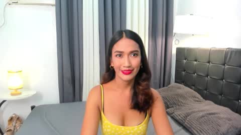 hotasianladysofia online show from 11-06-25, 08:37