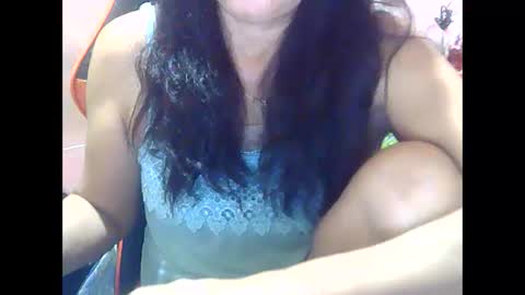 Snapshot of hotbetty_45 chatting on 02-08-25, 03:42 hotbetty_45 online show from 02-08-25, 03:42