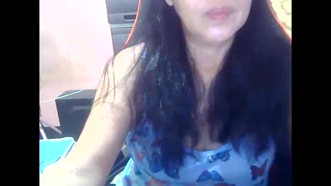 Snapshot of hotbetty_45 chatting on 02-11-25, 12:27 hotbetty_45 online show from 02-11-25, 12:27