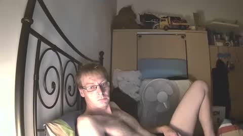 hotbilly_39 online show from 09-14-25, 08:52