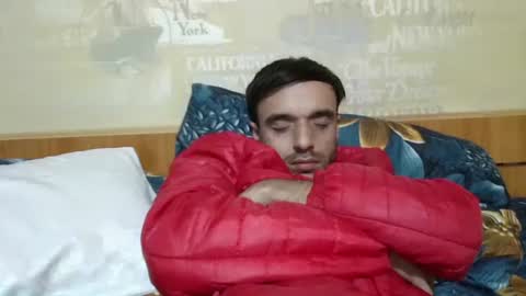 Snapshot of hotbodyboy879506 chatting on 03-10-26, 05:18 Mihai online show from 03-10-26, 05:18