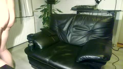 Snapshot of hotboy32891282 chatting on 06-03-26, 11:54 hotboy32891282 online show from 06-03-26, 11:54
