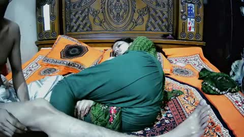 Hotcapolx online show from 04-02-26, 08:23