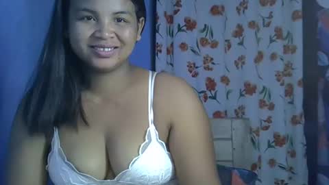 hotcelici online show from 09-23-25, 07:33