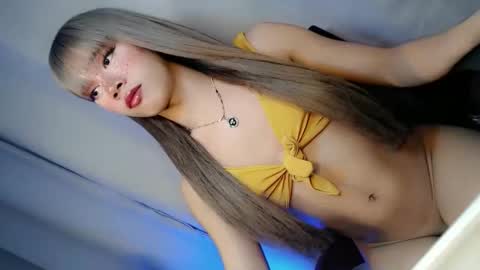 hotchescacummer online show from 01-12-26, 01:38