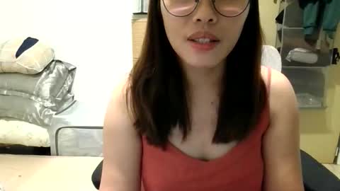 hotchick2099 online show from 04-04-26, 02:03