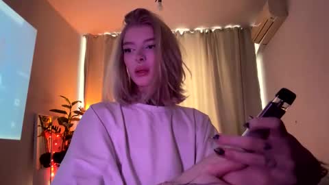 hotchubently online show from 03-03-25, 07:43