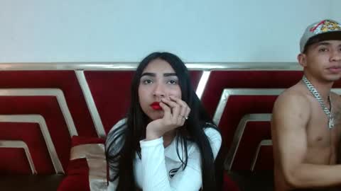 hotcouple_game online show from 01-30-25, 04:37