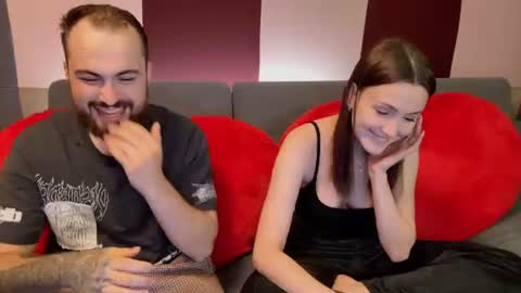 Snapshot of hotduoplay chatting on 07-25-26, 09:34 Max and Alina online show from 07-25-26, 09:34