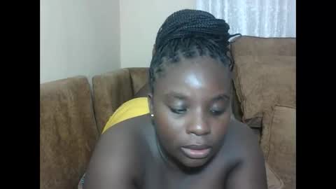 Snapshot of hotebbbyy chatting on 06-04-26, 06:25 EBBY online show from 06-04-26, 06:25