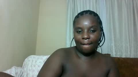 Snapshot of hotebbbyy chatting on 06-05-26, 10:26 EBBY online show from 06-05-26, 10:26