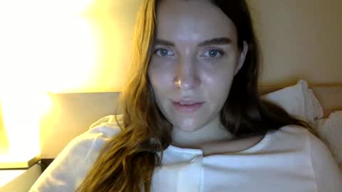 Snapshot of hoteffy chatting on 12-21-24, 07:27 effy online show from 12-21-24, 07:27