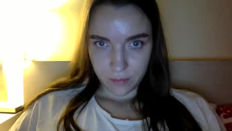 Snapshot of hoteffy chatting on 01-19-25, 08:41 effy online show from 01-19-25, 08:41