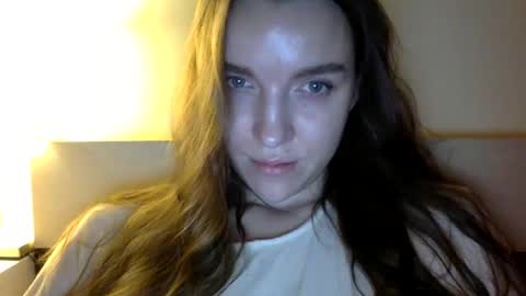 Snapshot of hoteffy chatting on 01-28-25, 01:50 effy online show from 01-28-25, 01:50